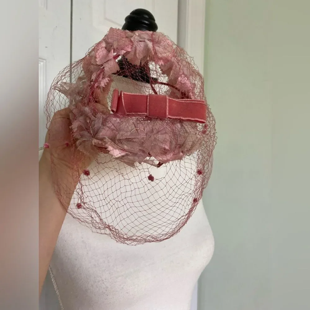 1950s Vintage Pink Flower & Bow Hat - Picture 1 of 9